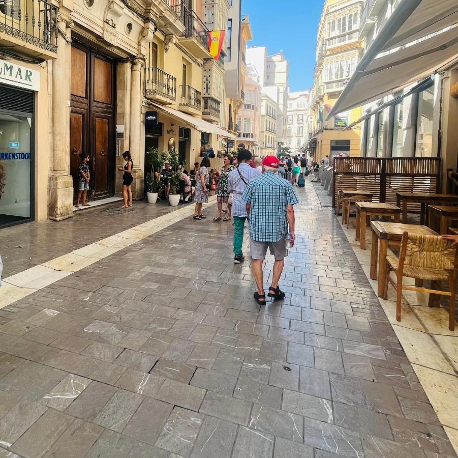 Emilysuites - Malaga Centro Historico Zewnętrze zdjęcie